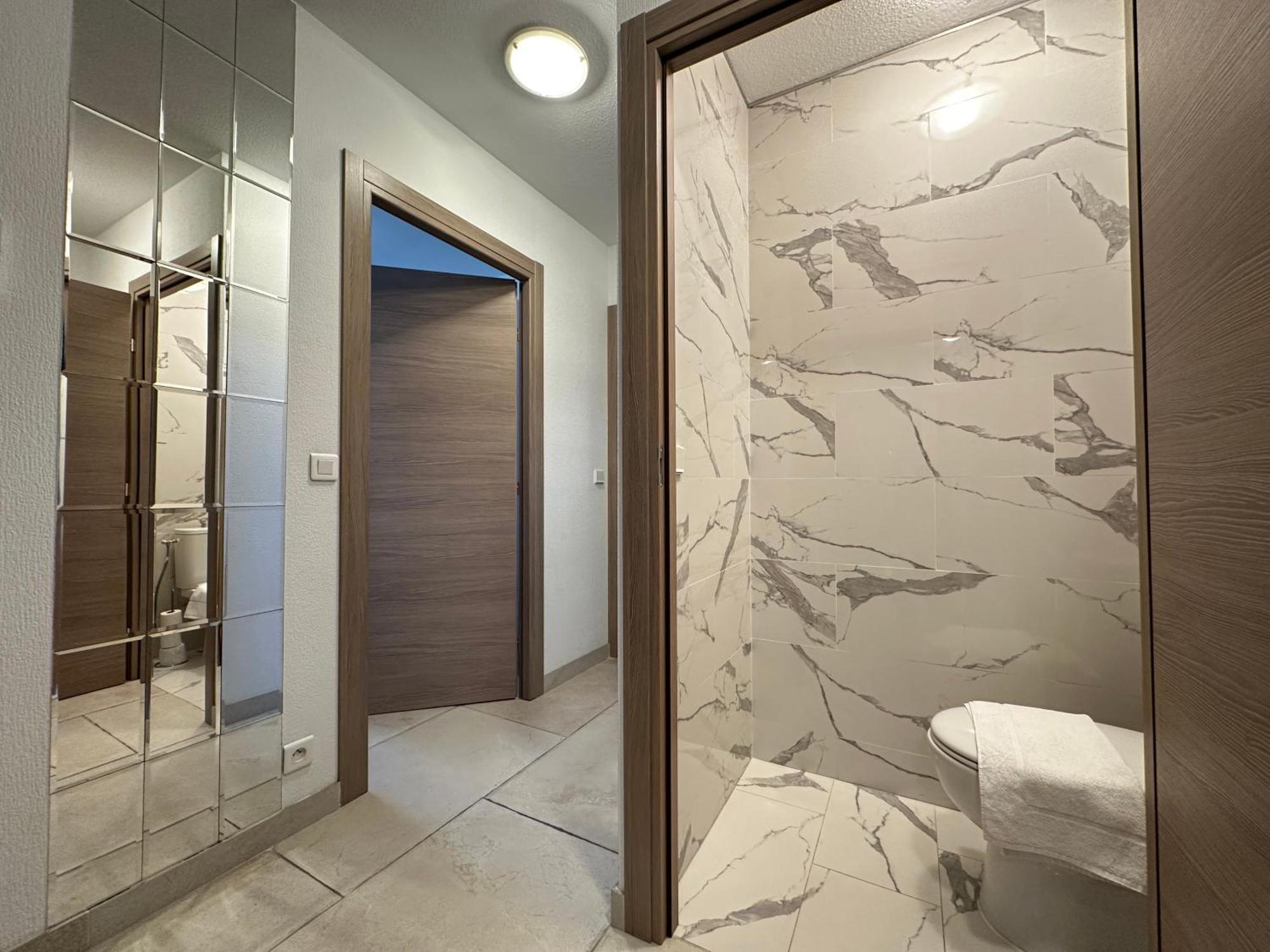 Luxurious 3 Rooms, Pool, Bnbrickeys Босолей Экстерьер фото